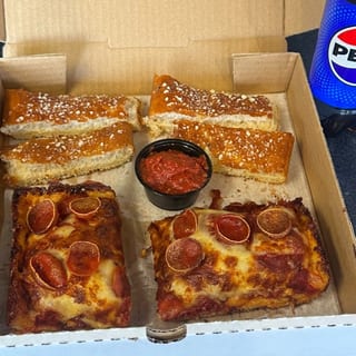 Pizza Lunch Combo